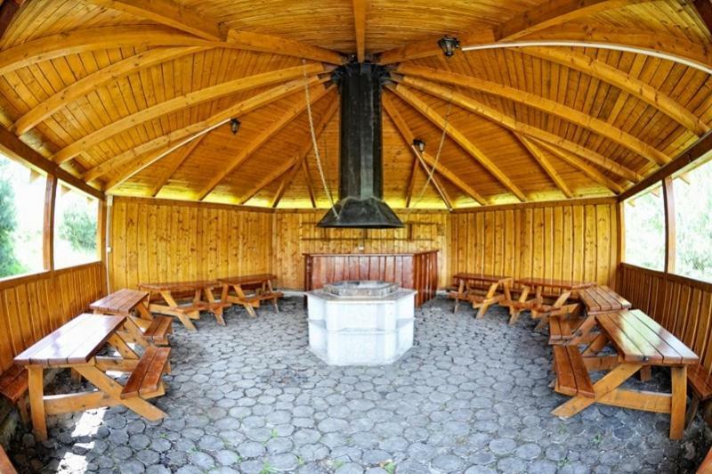 Penzion Zoo Pod Hresnou Kavecany Exterior photo